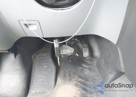 2015 Ford Transit-250 z USA, uszkodzony, nr VIN 1FTNR1CM6FKA24929